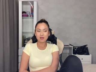 Mindy live cam preview