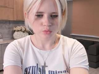 phoebeargetsinger