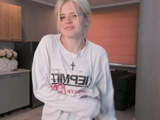 phoebeargetsinger