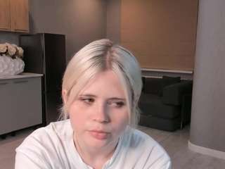 phoebeargetsinger