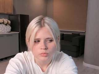 phoebeargetsinger