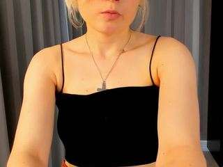 phoebeargetsinger