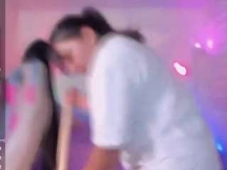 Sahamara07's cam show statistics and live stream