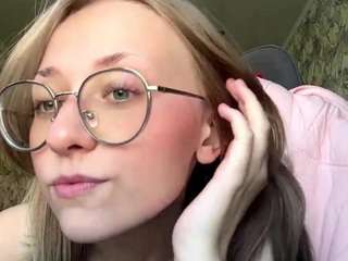 TaylorBrehmer live cam preview
