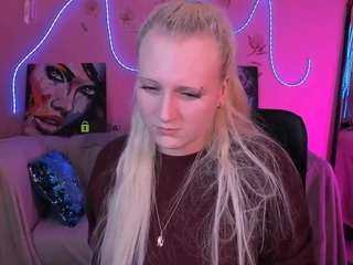 alison-lay live cam preview
