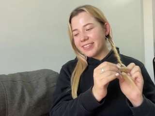 alyrasunKarl live cam preview
