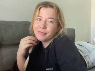 alyrasunKarl live cam preview