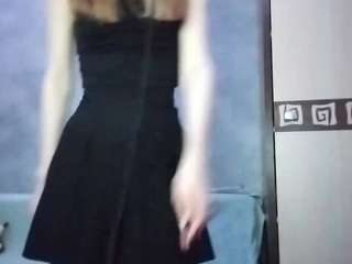 LouanneDucking live cam preview