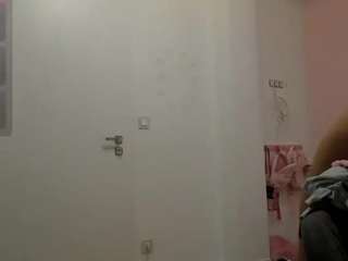 Mia-Wet live cam preview