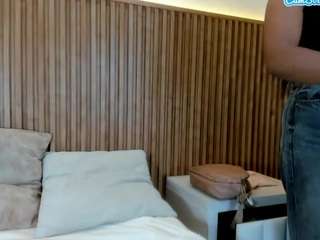 AshleyAurax
