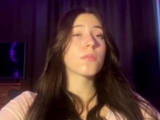 le modèle suanneraap est en webcam porno dans un show sur le site camsoda, il possède les tags suivants: amateur,orgasm,green eyes,anal,mature,natural,nipple piercings,no drinking,no smoking,normal,pussy,full nudity,sexy,shaved pussy,strip,tattoos,tease,teen 18,tiny tits,young adult