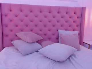 Charlott-lee's live stream