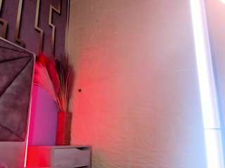 isabela-croftt live cam preview
