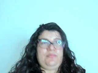 le modèle mystery-psique est en webcam porno dans un show sur le site camsoda, il possède les tags suivants: ahegao,pussy,ass,lovense,lush,mature,middle aged,naked,natural,no smoking,sex toys,foot fetish,spank,spanking,squirter,strip,striptease,teen (18+),toys,wet
