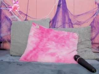 Alisson-hall1 live cam preview