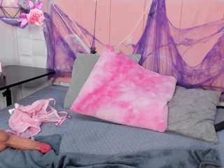 Alisson-hall1
