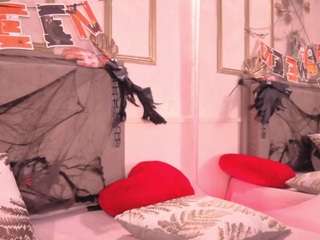 Mia-collins16 live cam preview