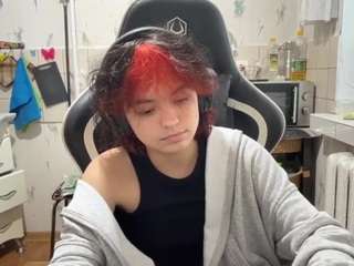 le modèle nadinecranson est en webcam porno dans un show sur le site camsoda, il possède les tags suivants: ahegao,smoking,oil,orgasm,pov,public,pussy,sexting,sexy,skinny,solo,anal,spank,spanking,strip,striptease,tattoos,tease,teen 18,twerk