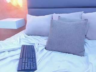 chloelis live cam preview