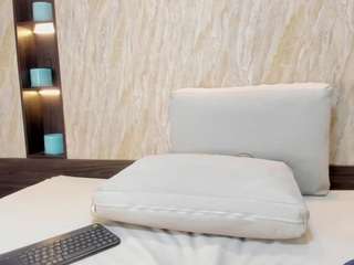 Vivi-Nash — cam show live