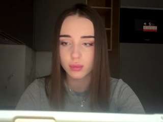 Pritydiana19 live cam preview