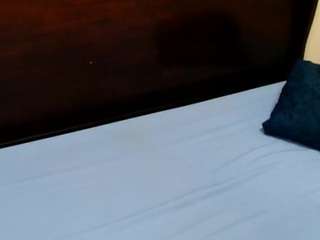 CuteEbonyBooty live cam preview