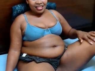 cuteebonybooty