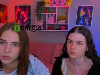 emma-landd live cam preview