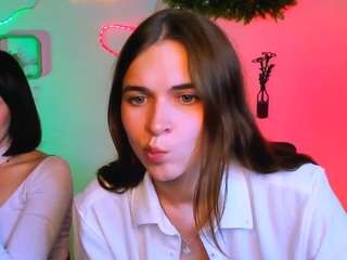 emma-landd live cam preview