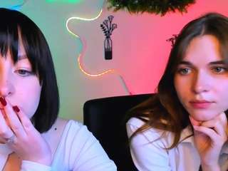 emma-landd live cam preview