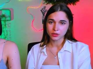 emma-landd live cam preview