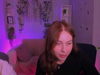 estelle-roya live cam preview