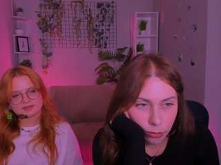 estelle-roya live cam