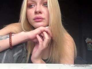 LorineAilor live cam preview