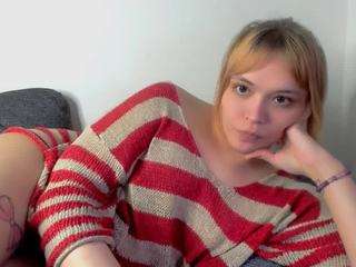 yomoyoo live cam preview