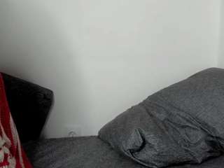 yomoyoo live cam preview
