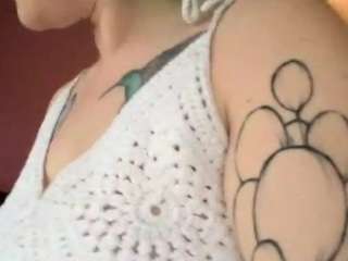 Andriana live cam preview