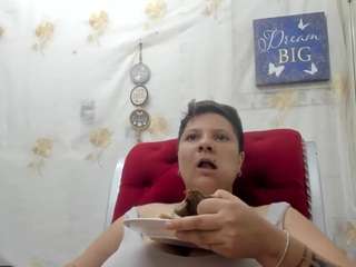 mistress-capucci live cam preview
