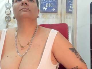 mistress-capucci