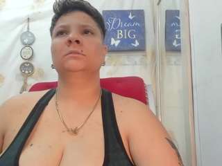 mistress-capucci live cam preview