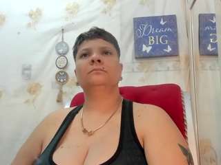 mistress-capucci live cam preview