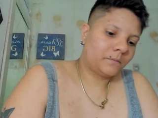 mistress-capucci live cam preview