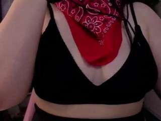 Lucyy-Haall