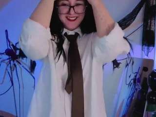 Lucyy-Haall