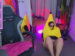 Lucyy-Haall live cam preview