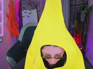 Lucyy-Haall live cam preview