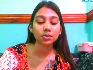 prettysmileaaliyah live cam preview