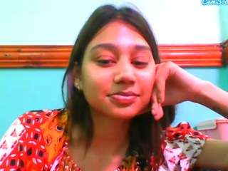 prettysmileaaliyah live cam preview