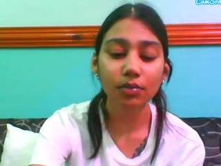 prettysmileaaliyah live