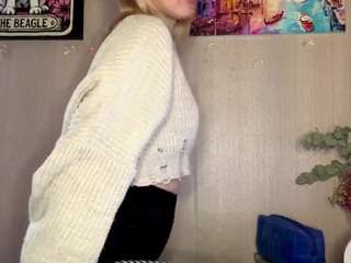 TasiaBusing live cam preview